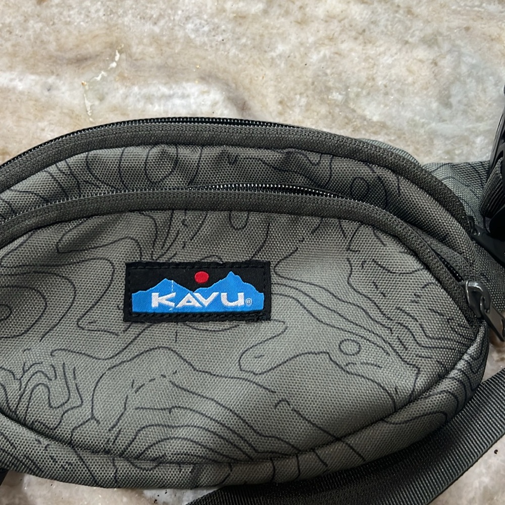 Kavu Olive Green Topo Print Crossbody Waist Bag - Picture 2 of 11